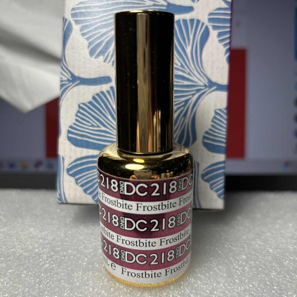 DND Gel Polish - Frostbite